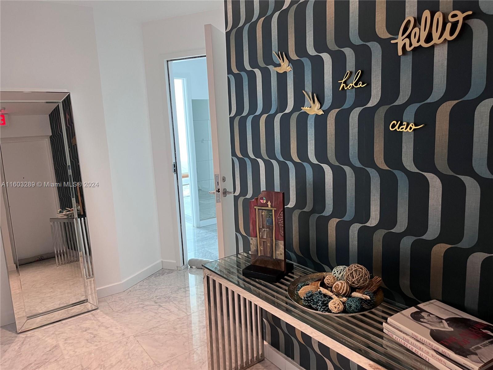 2900 NE 7th Ave # 2102