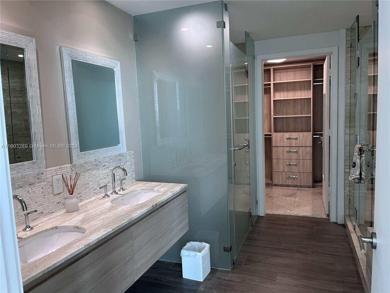 2900 NE 7th Ave # 2102