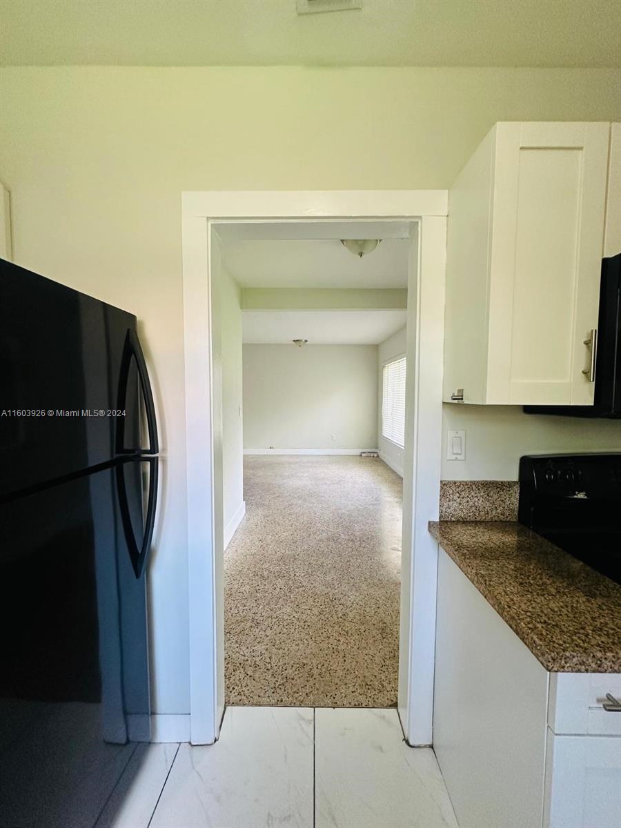 12000 NE 9th Ave # 1