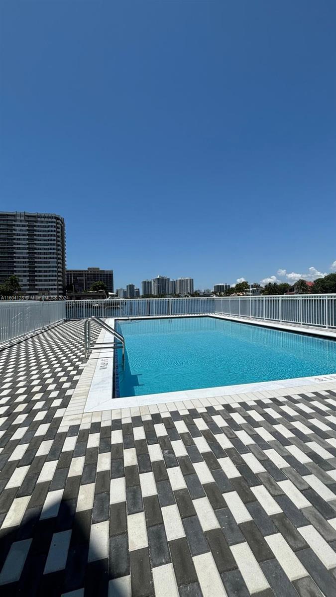 1913 S Ocean Dr # 115