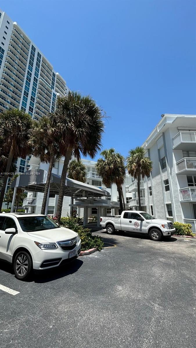 1913 S Ocean Dr # 115