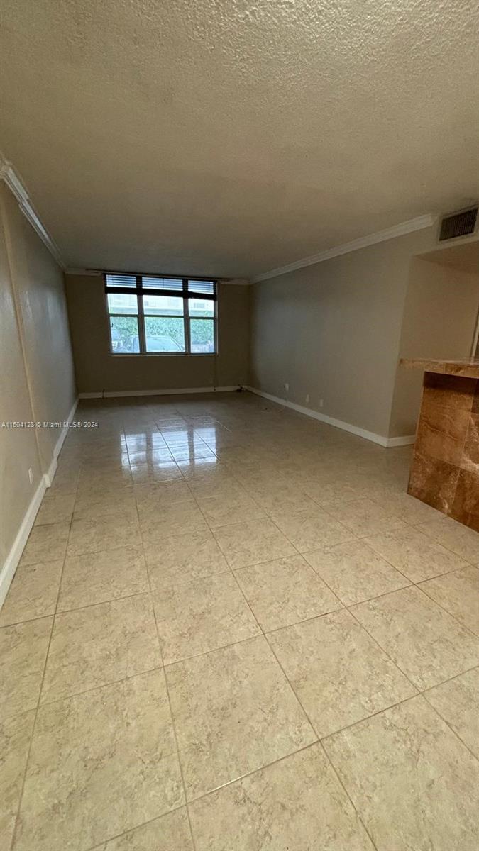 1913 S Ocean Dr # 115