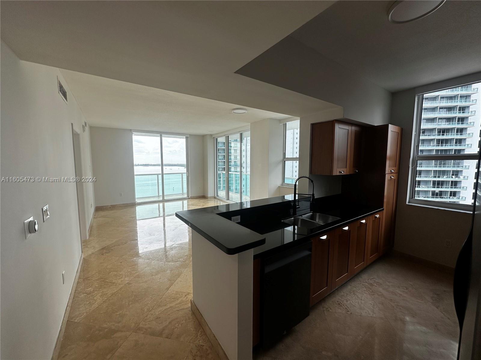 186 SE 12th Ter # 2101