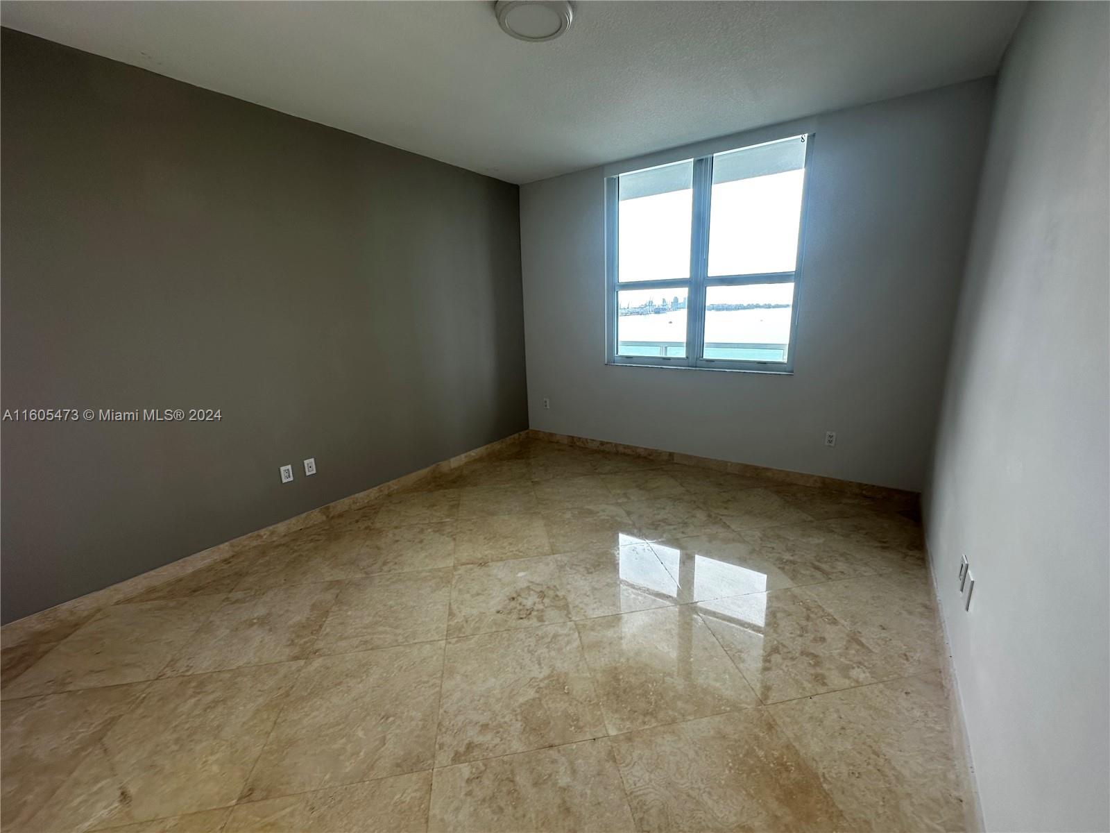 186 SE 12th Ter # 2101