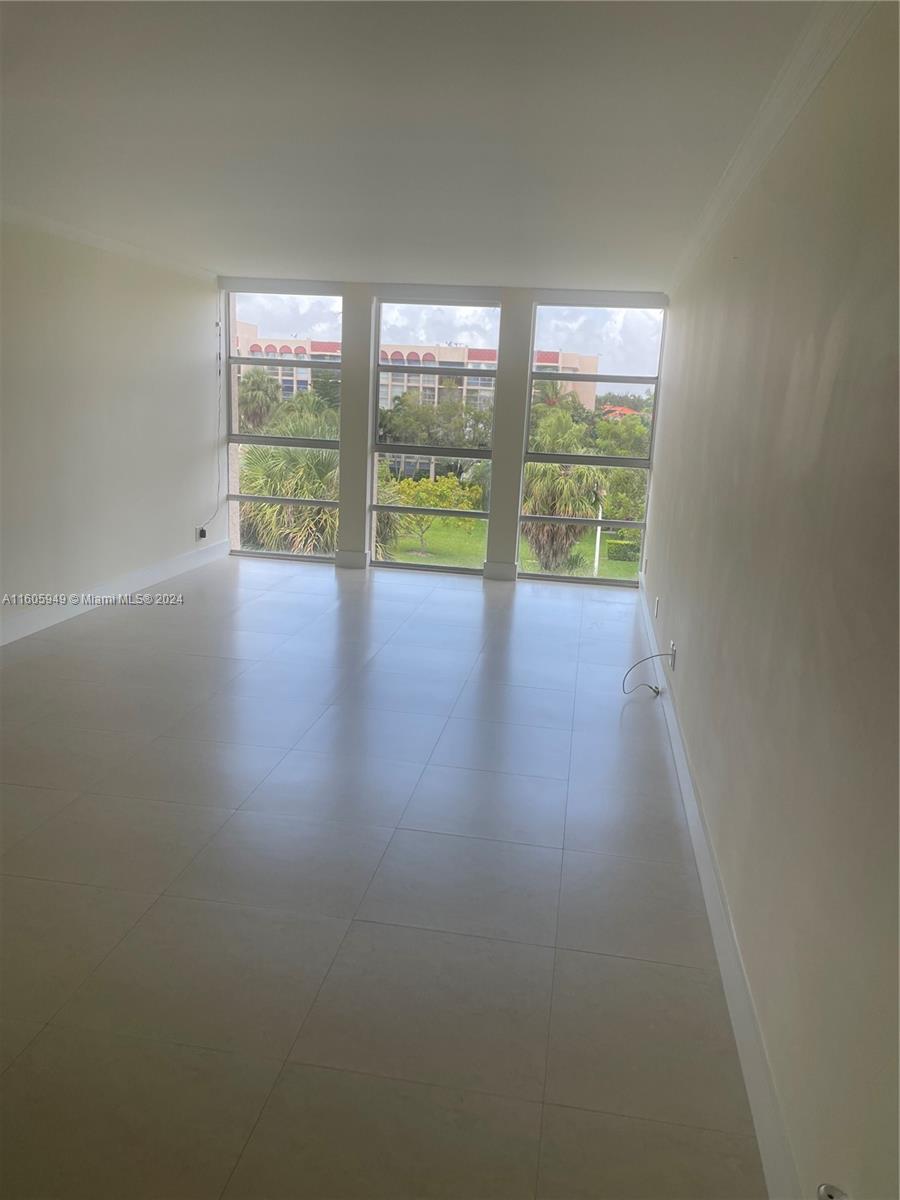 2101 Atlantic Shores Blvd # 416