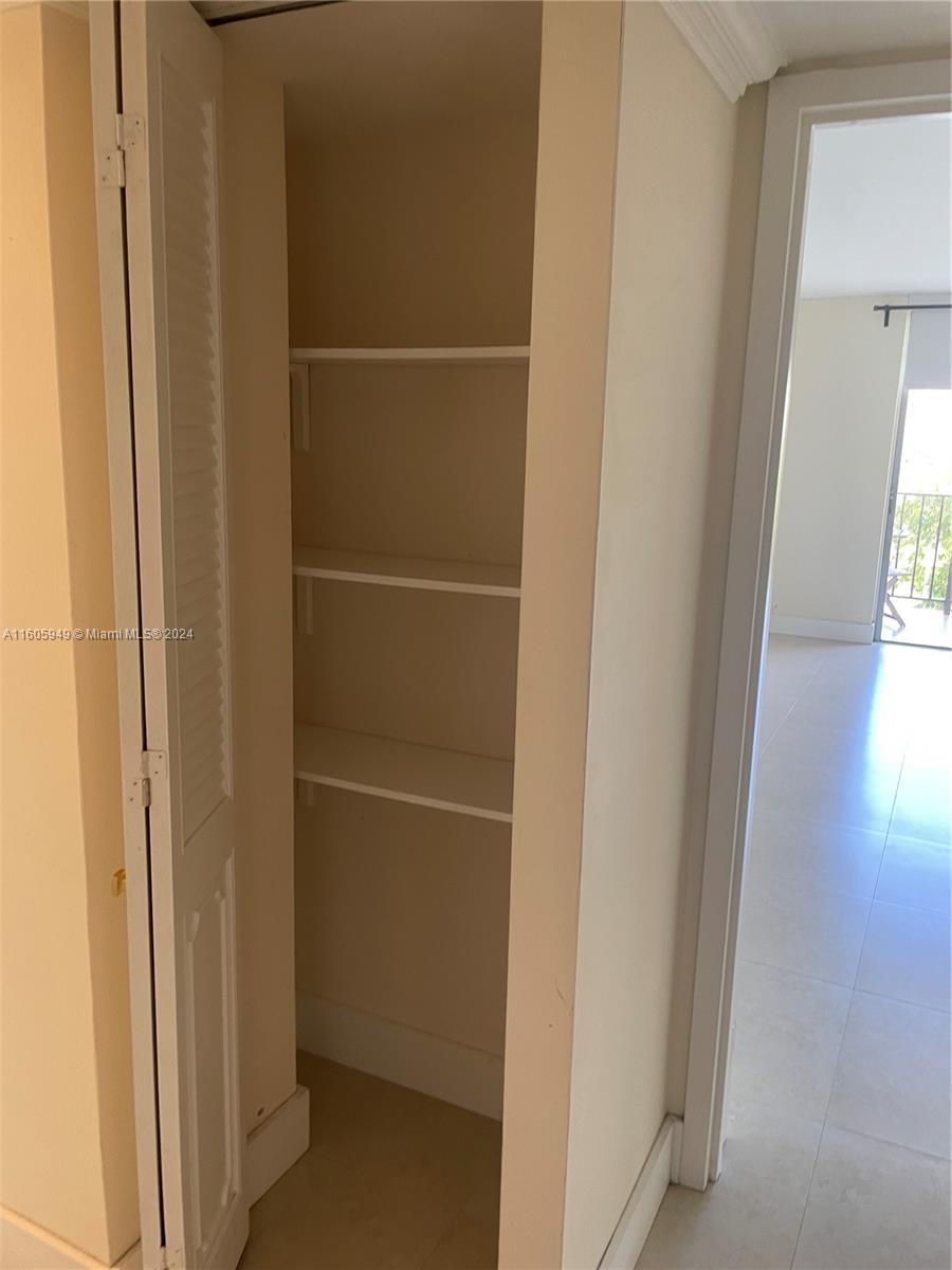 2101 Atlantic Shores Blvd # 416