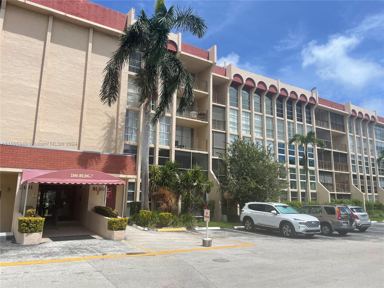 2101 Atlantic Shores Blvd # 416