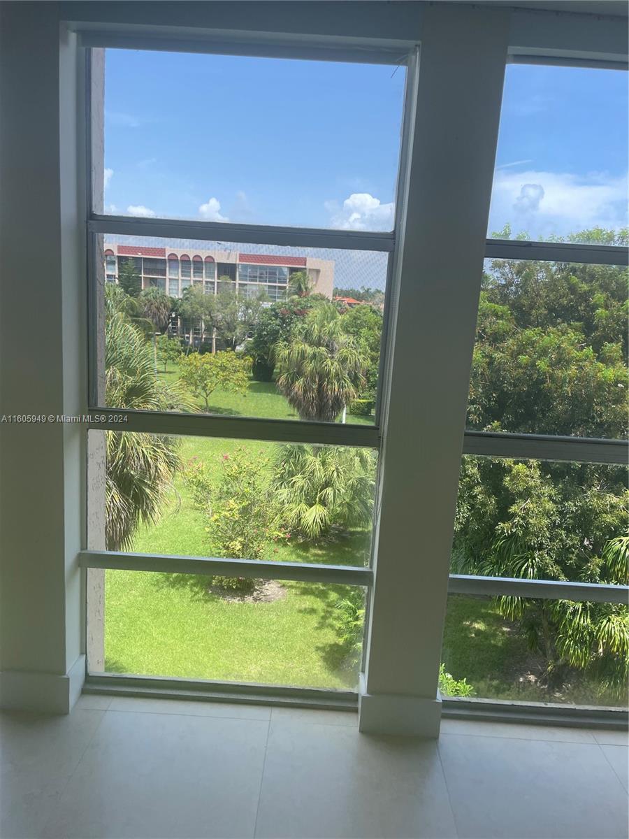 2101 Atlantic Shores Blvd # 416