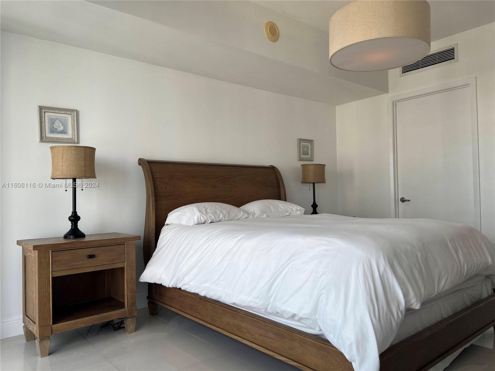 485 Brickell Ave # 4701