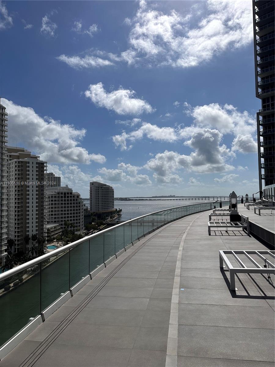 485 Brickell Ave # 4701