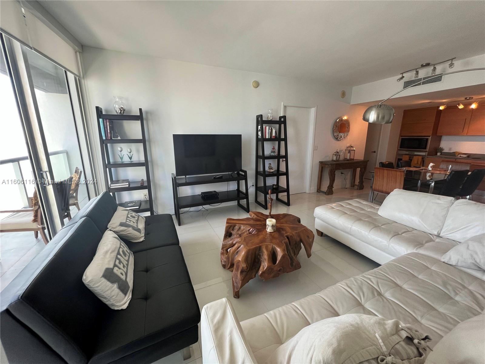 485 Brickell Ave # 4701