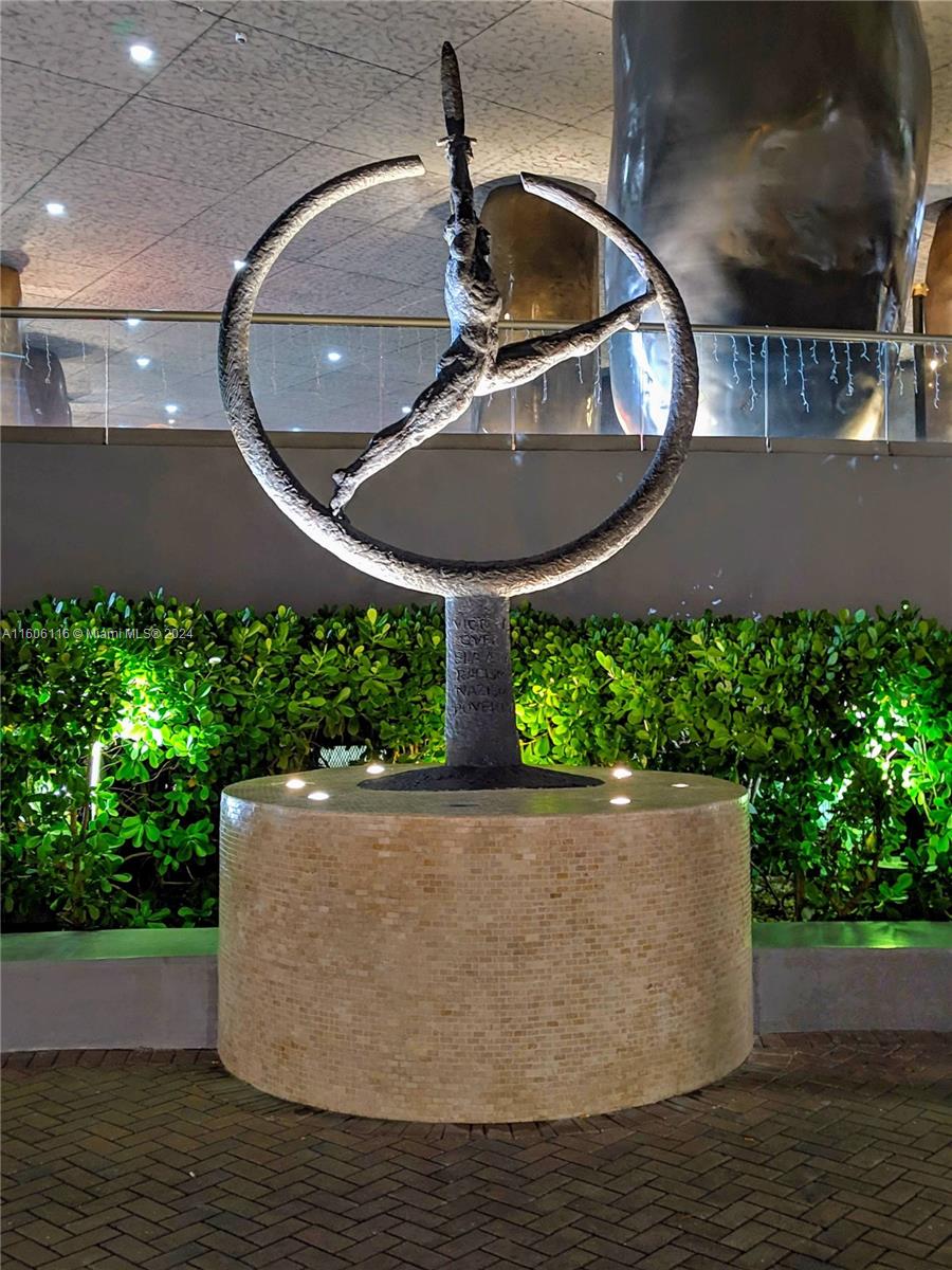 485 Brickell Ave # 4701