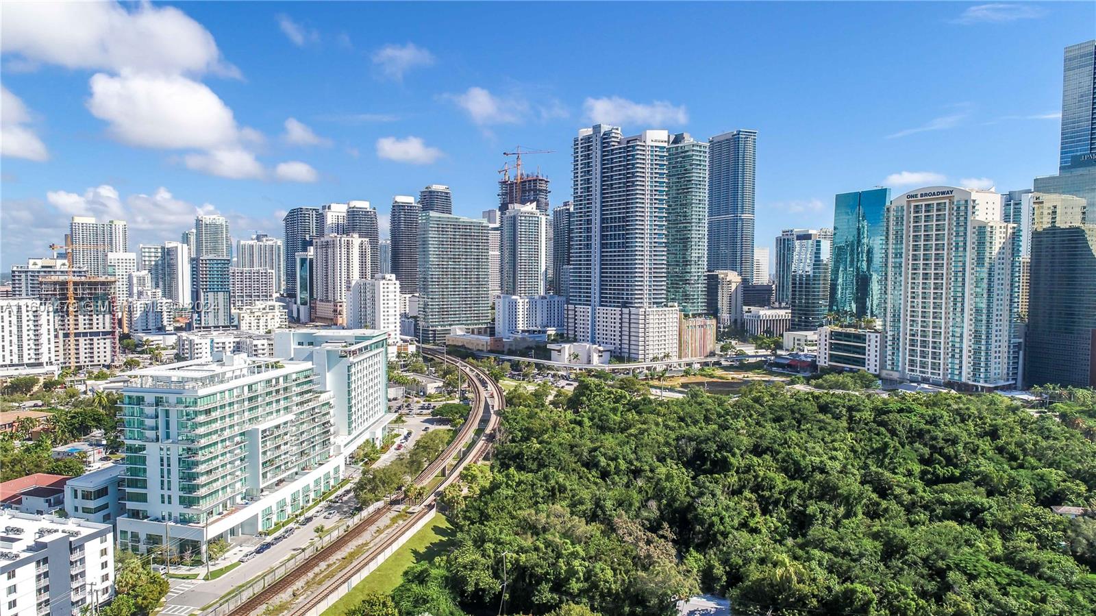 1600 SW 1st Ave # 07 Unit: TH-07