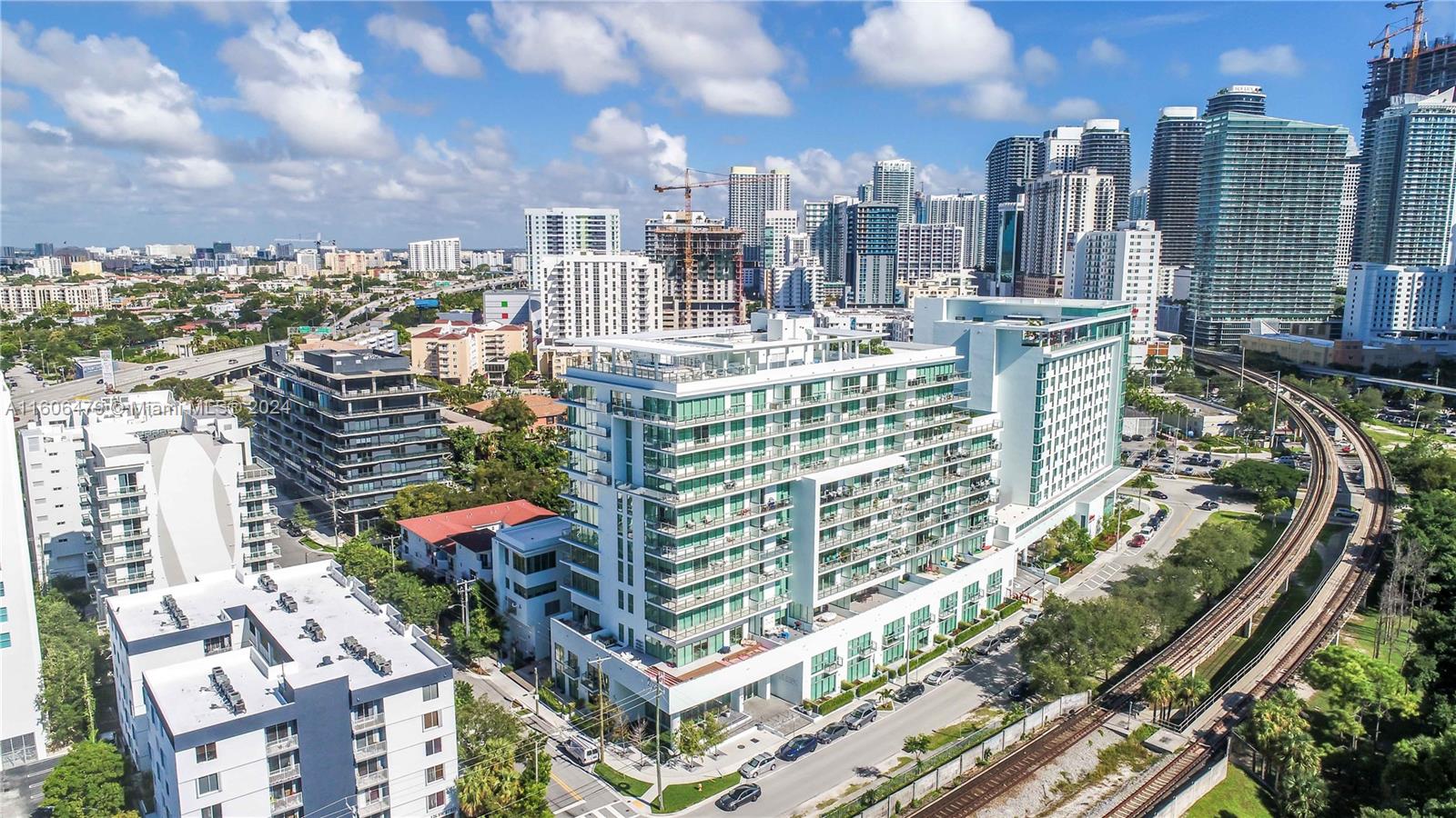 1600 SW 1st Ave # 07 Unit: TH-07