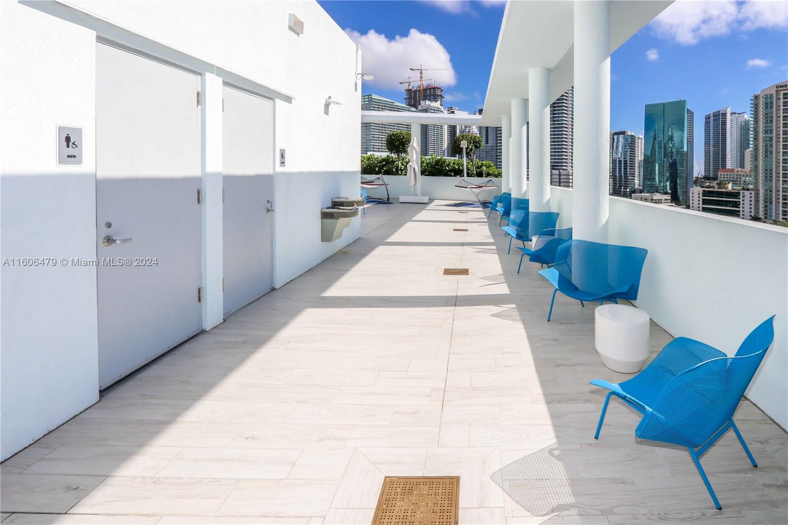 1600 SW 1st Ave # 07 Unit: TH-07