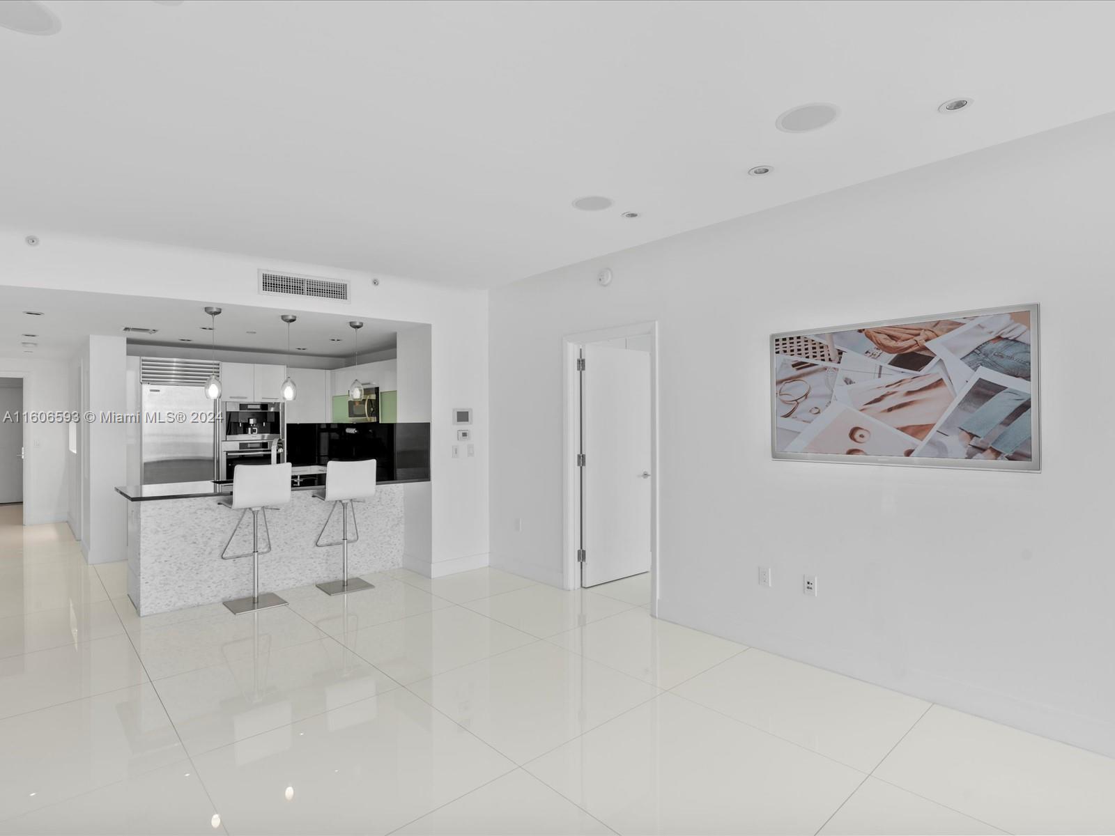 17121 Collins Ave # 1607