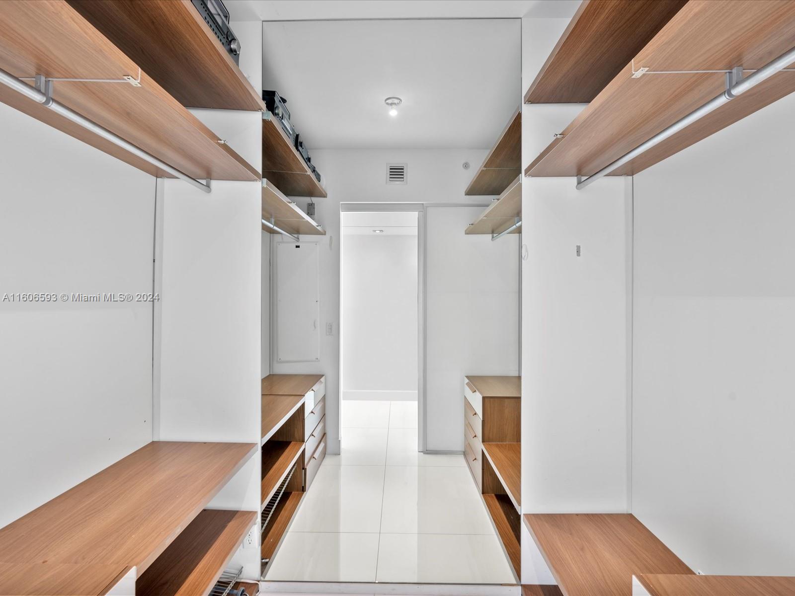 17121 Collins Ave # 1607