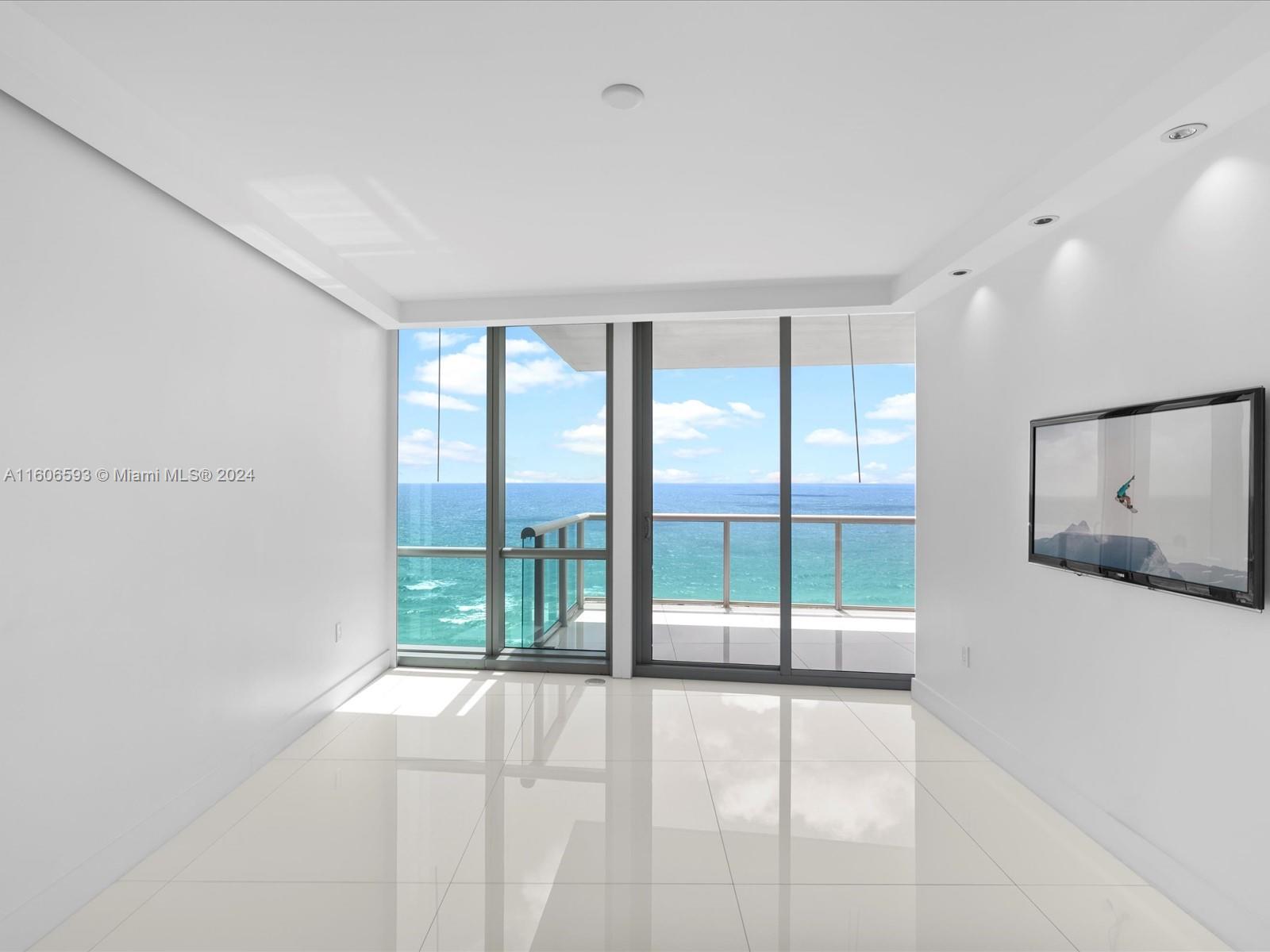 17121 Collins Ave # 1607