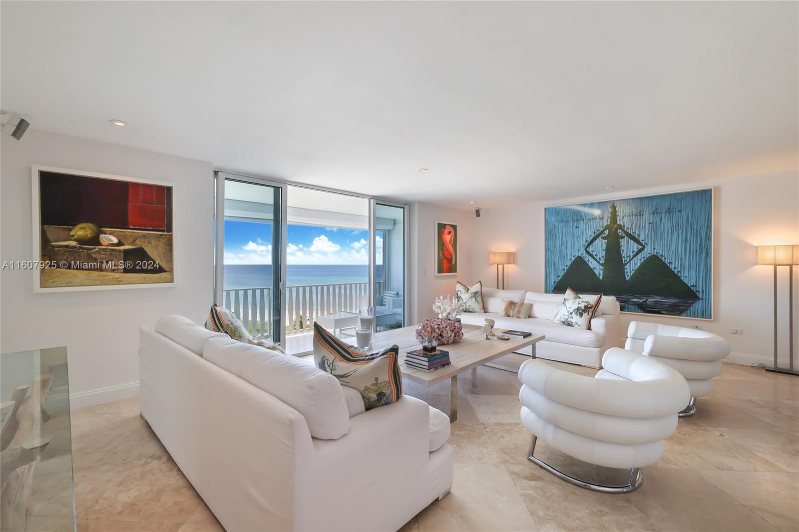 200 Ocean Lane Dr # 907