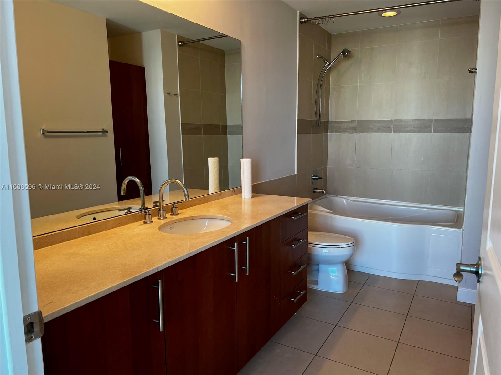 1945 S Ocean Dr # 1411