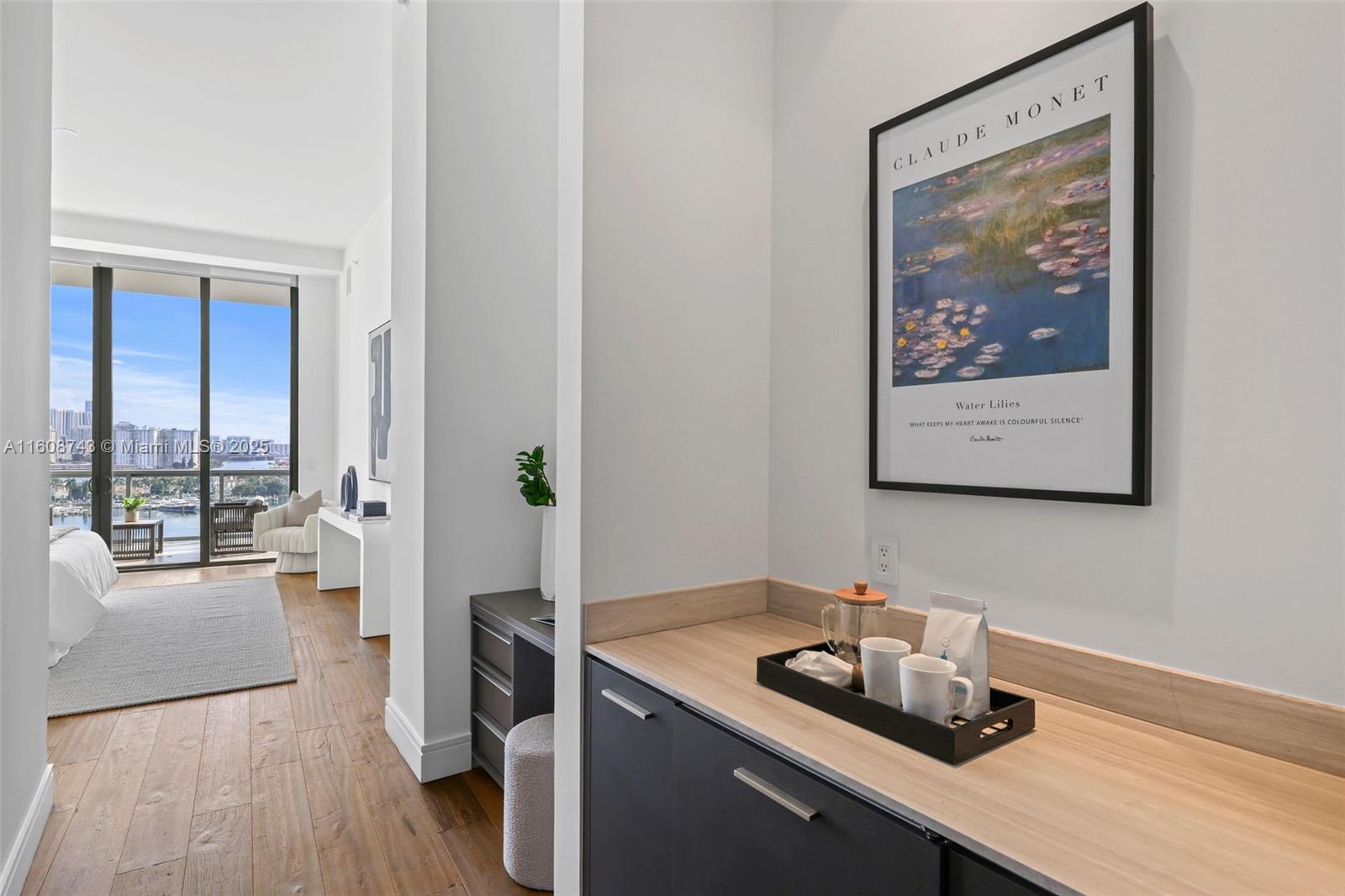 3300 NE 188th St Unit: UPH12 + Rooftop