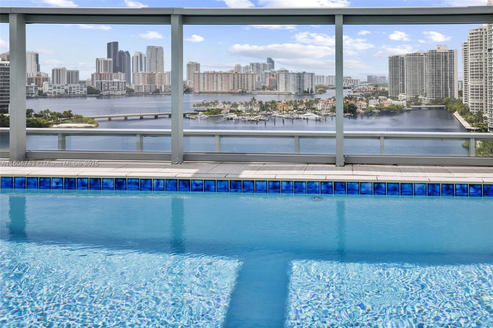 3300 NE 188th St Unit: UPH12 + Rooftop