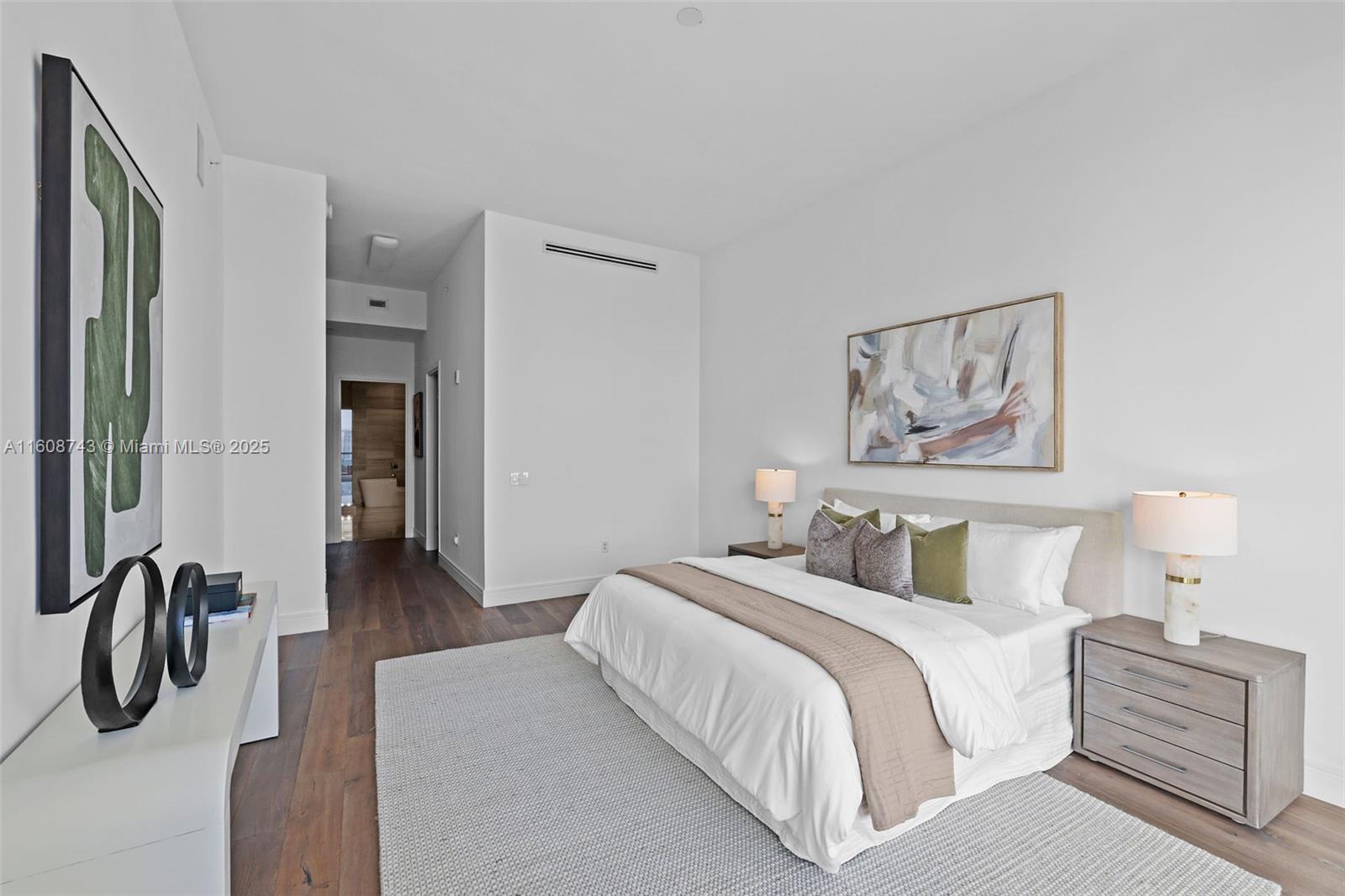 3300 NE 188th St Unit: UPH12 + Rooftop