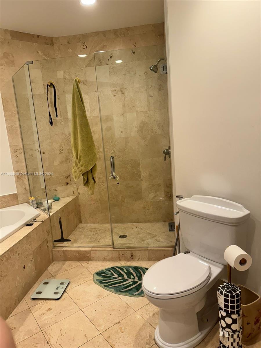 1607 Ponce De Leon Blvd # 14A