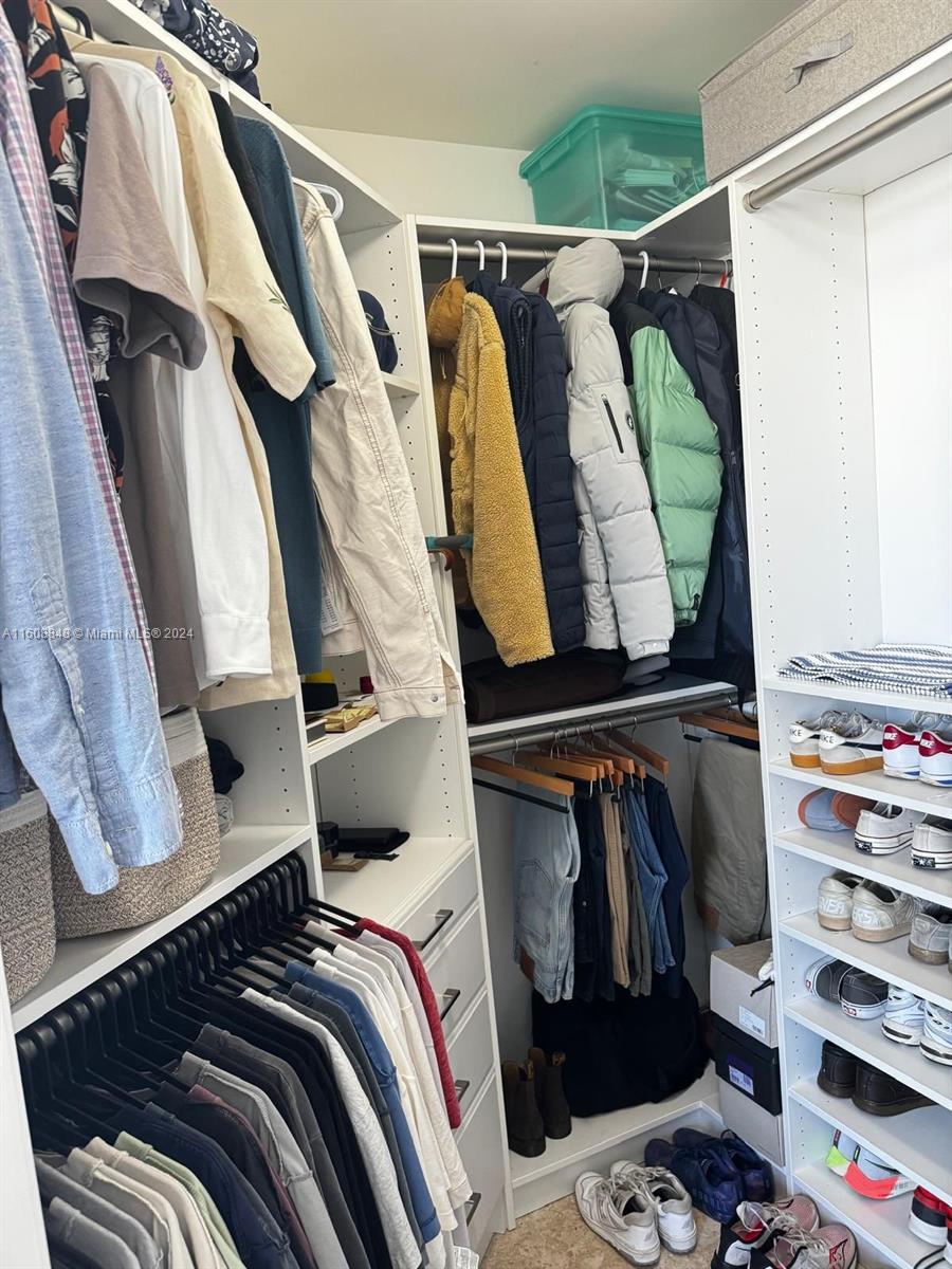 1607 Ponce De Leon Blvd # 14A