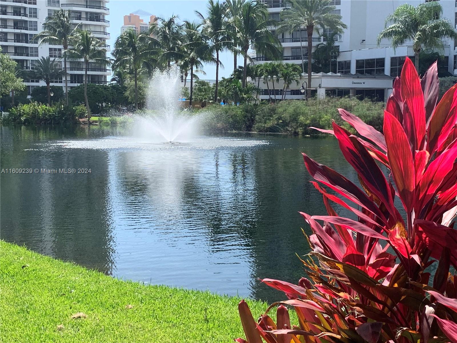 3530 Mystic Pointe Dr Unit: LPH05