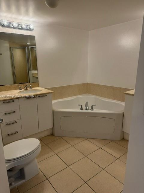 16699 Collins Ave # 2509