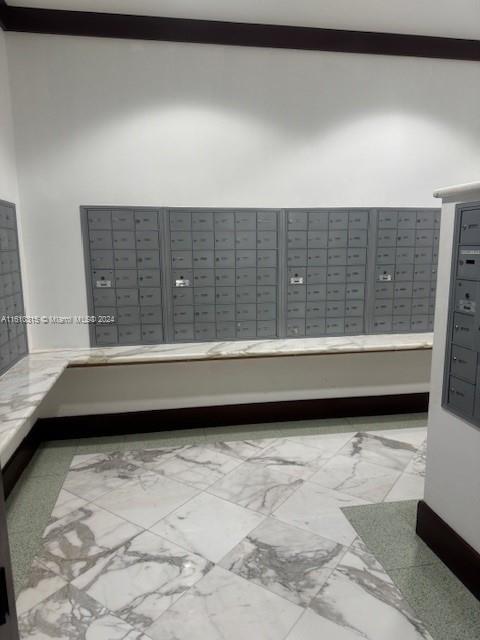 16699 Collins Ave # 2509