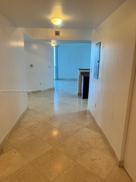16699 Collins Ave # 2509