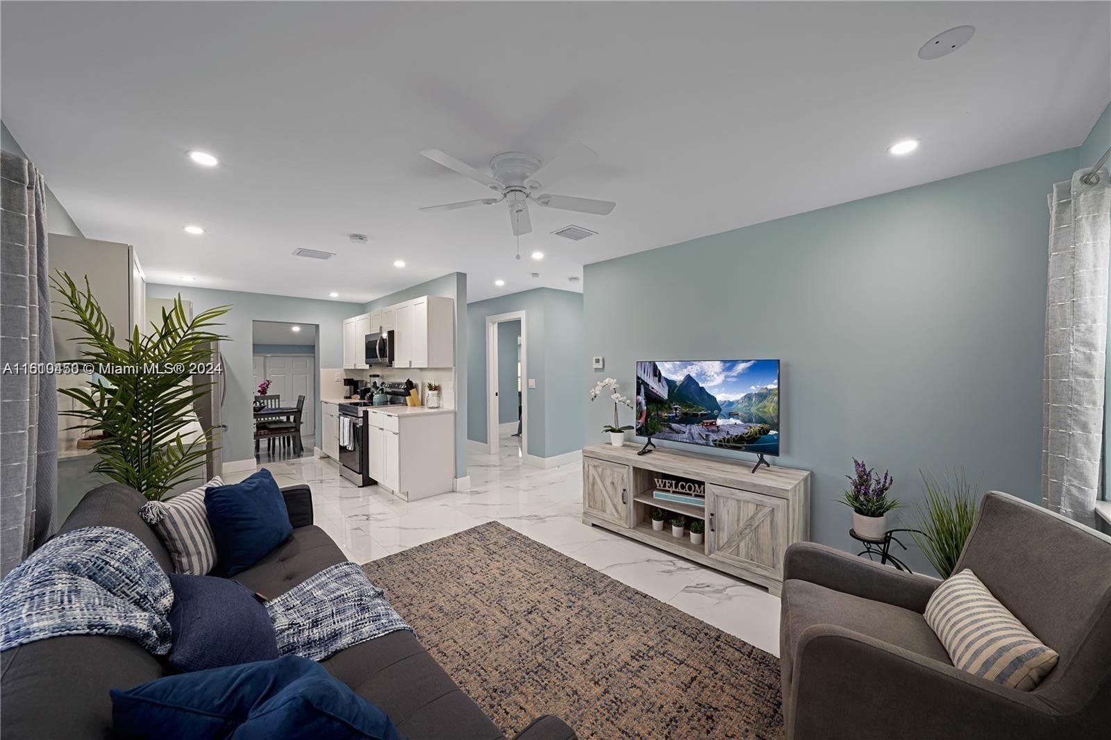 3740 SW 55th Ave