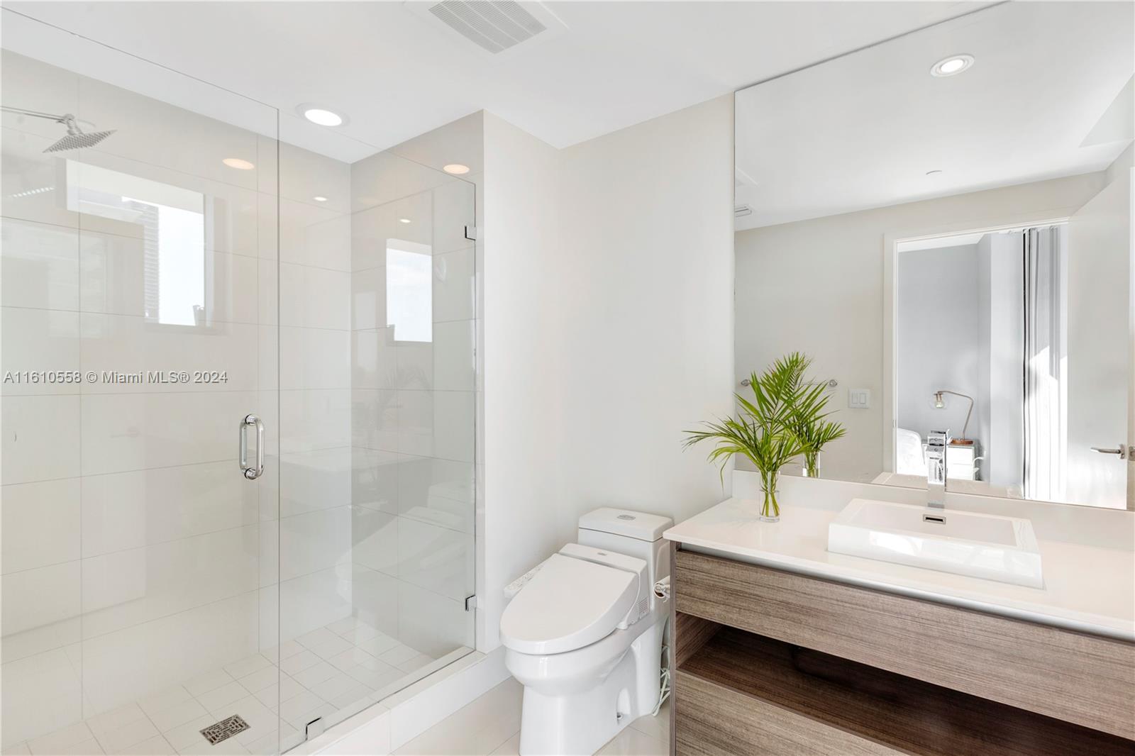 1100 S Miami Ave Unit: 1804