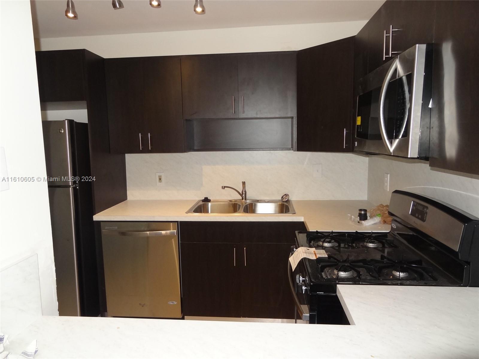 15325 SW 106th Ter # 605