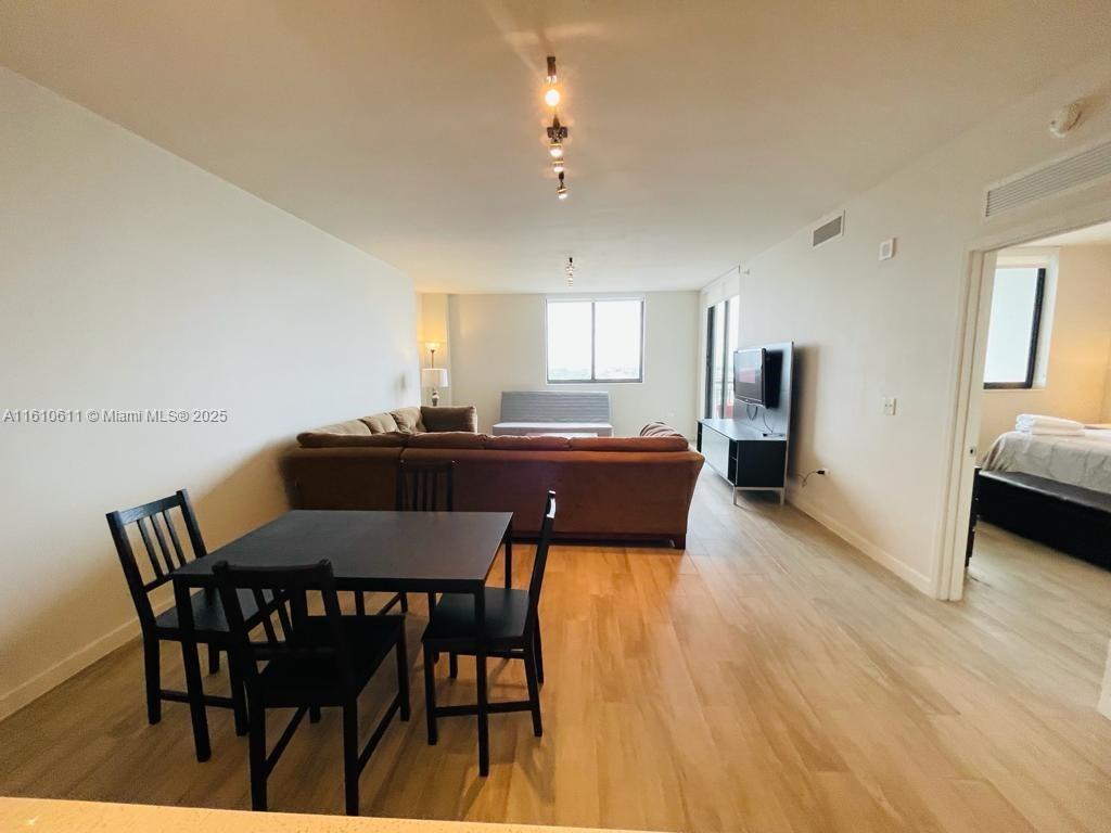 999 SW 1st Ave # 2613