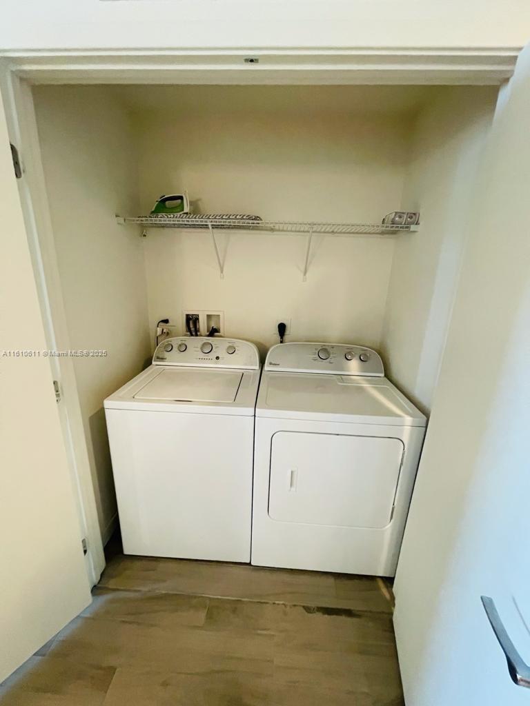 999 SW 1st Ave # 2613