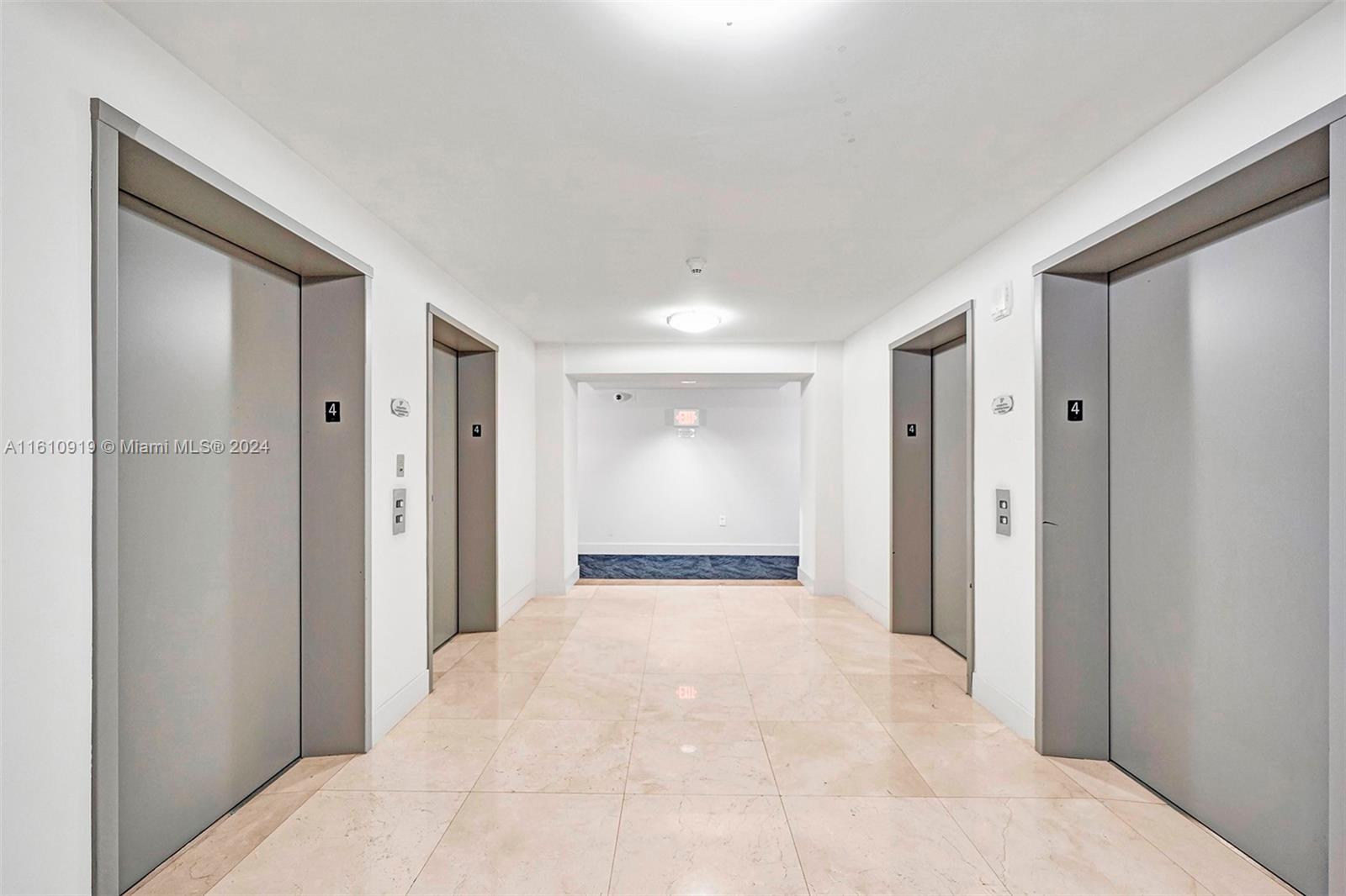 2101 Brickell Ave # 403