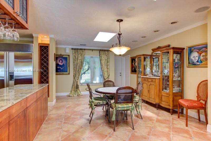1320 S Alhambra Cir
