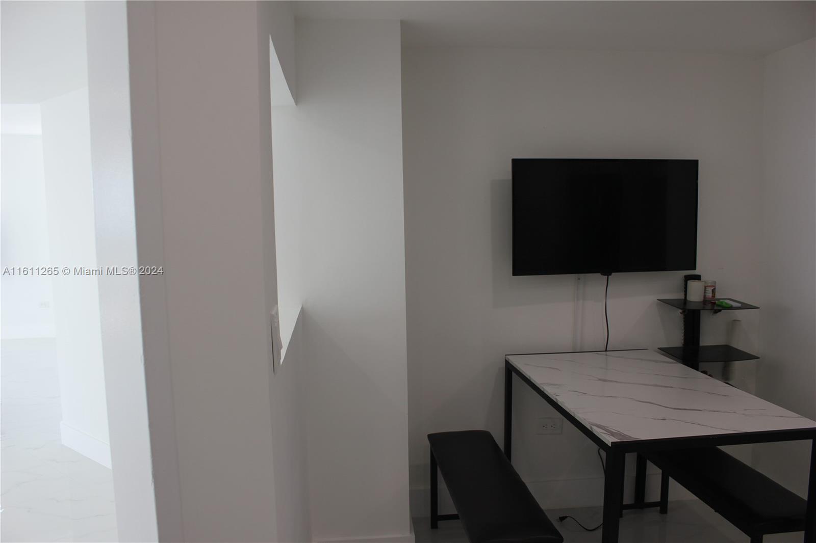 905 Brickell Bay Dr # 1927