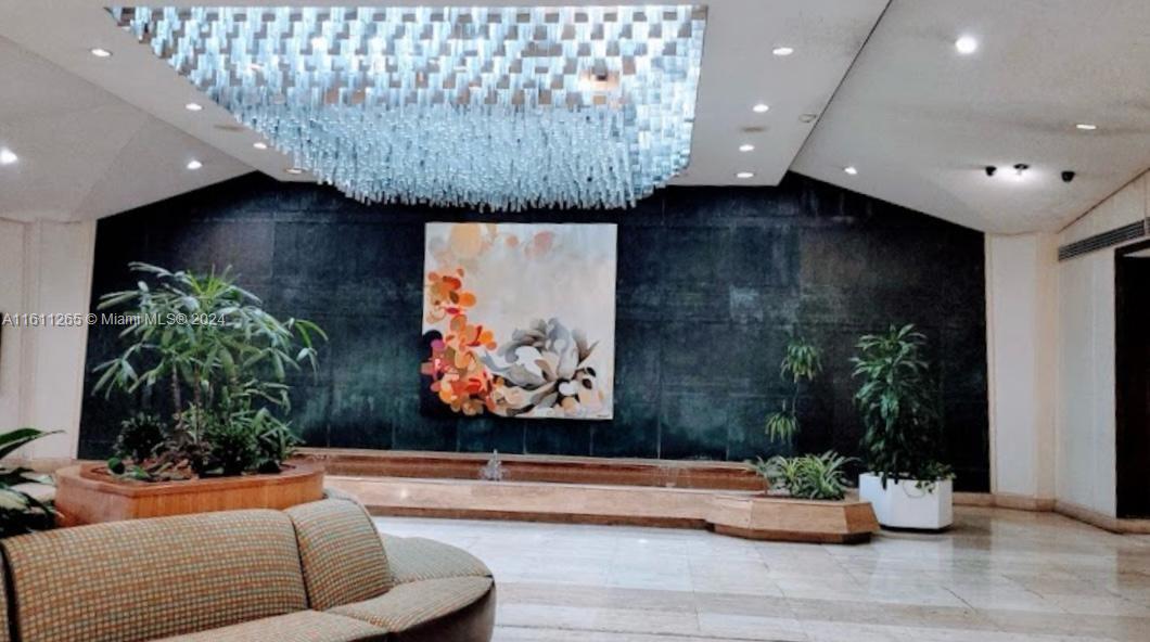 905 Brickell Bay Dr # 1927