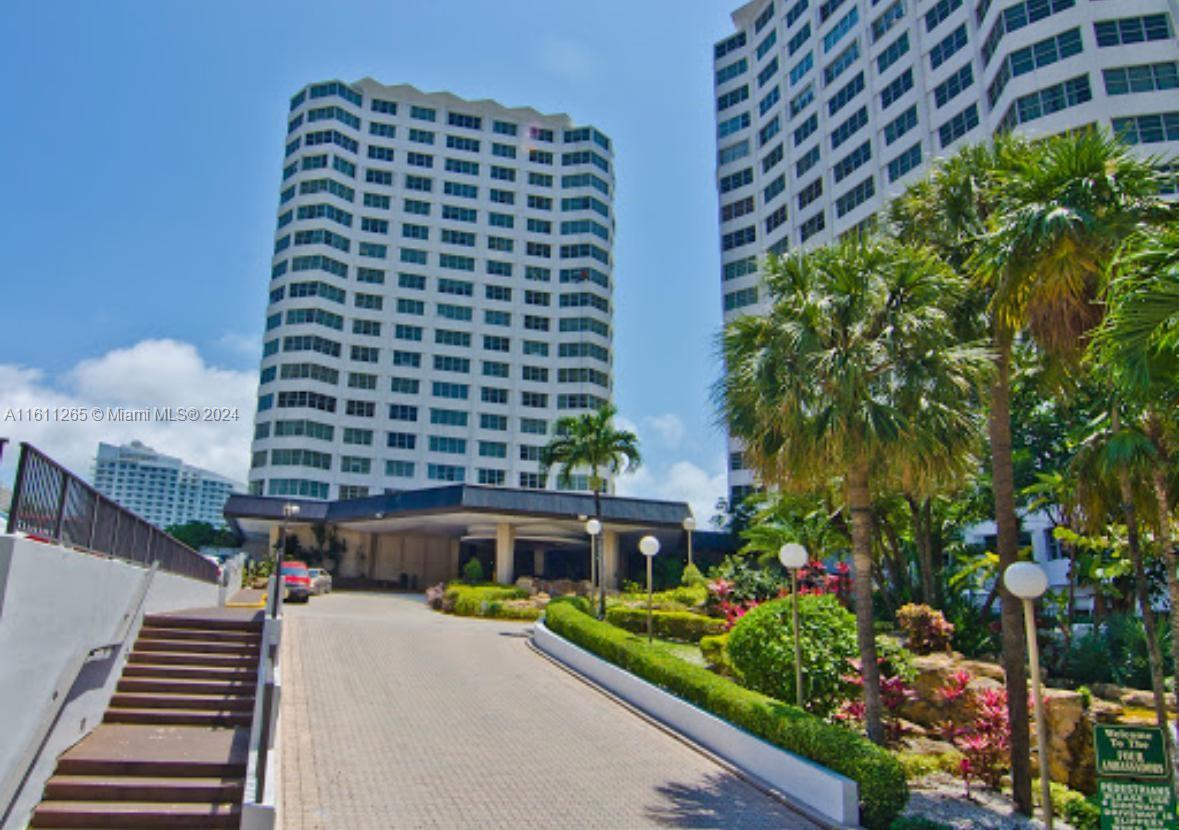 905 Brickell Bay Dr # 1927