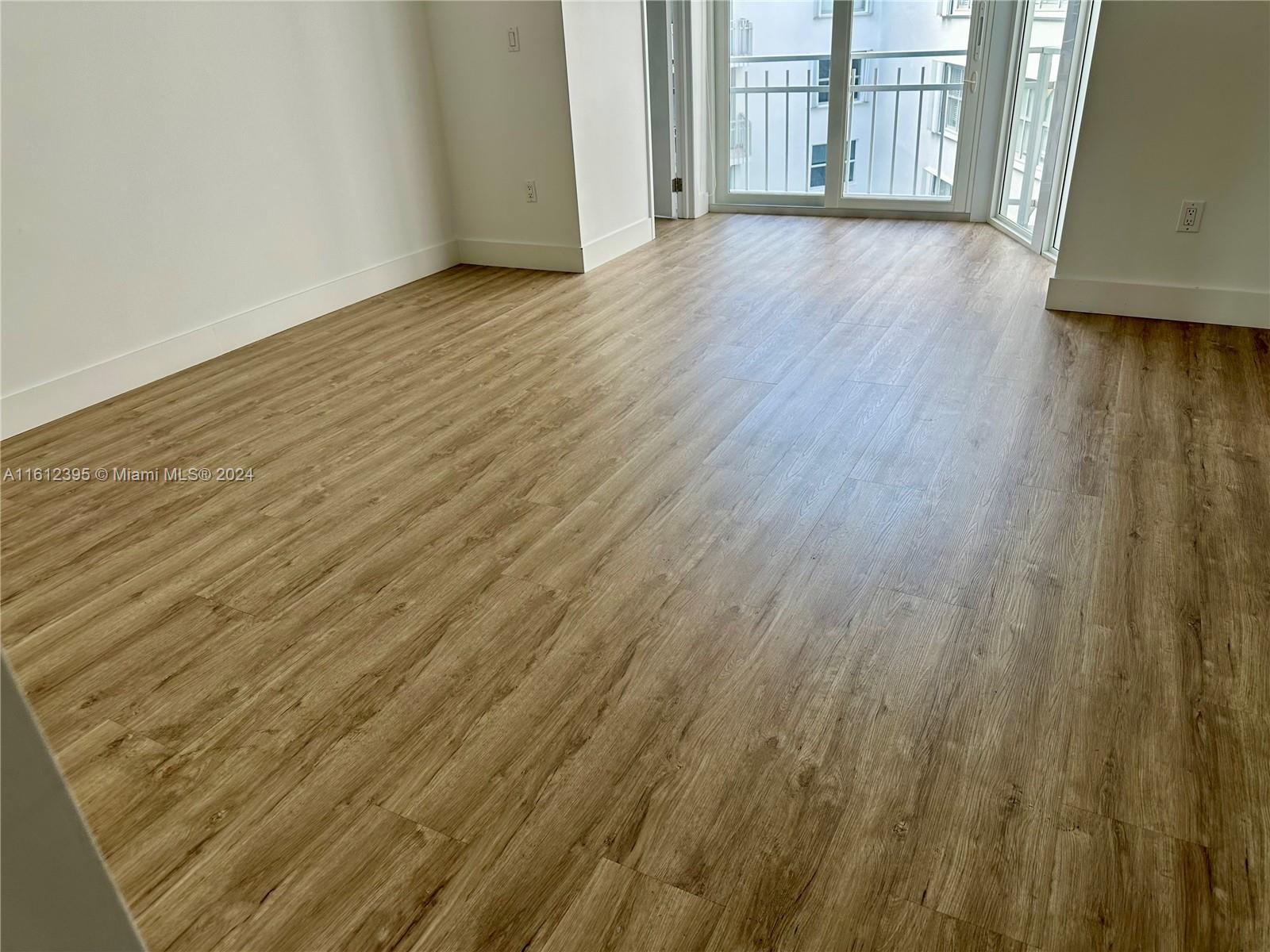 600 Grapetree Dr Unit: 9DN