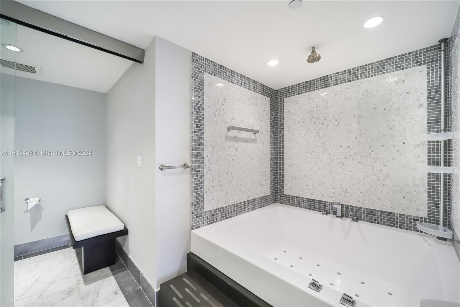 200 Biscayne Boulevard Way # 3113