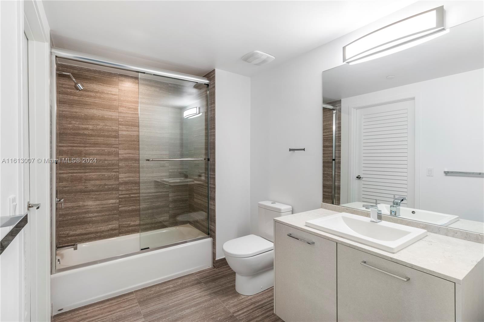 1010 Brickell Ave # 2802