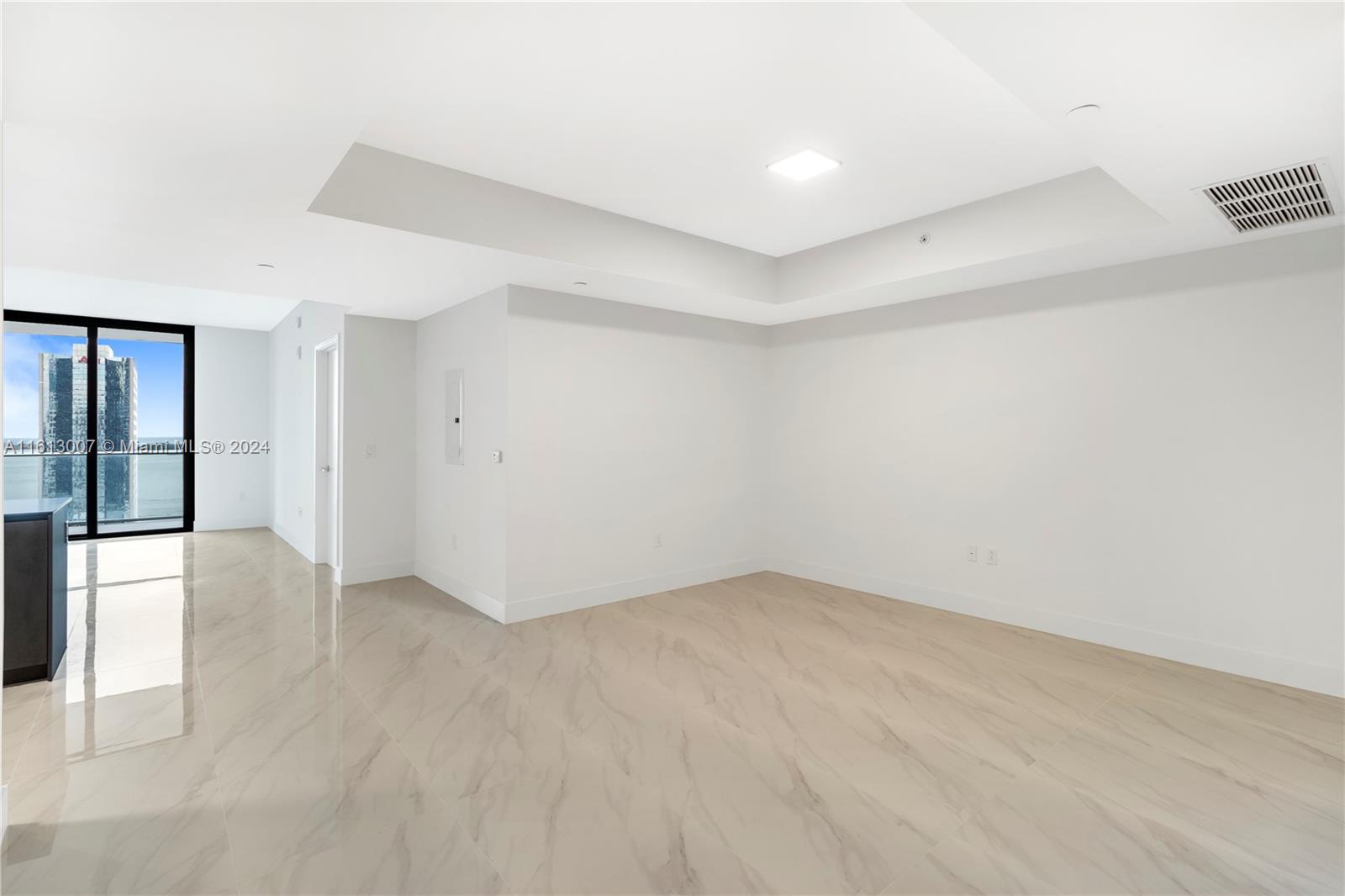 1010 Brickell Ave # 2802