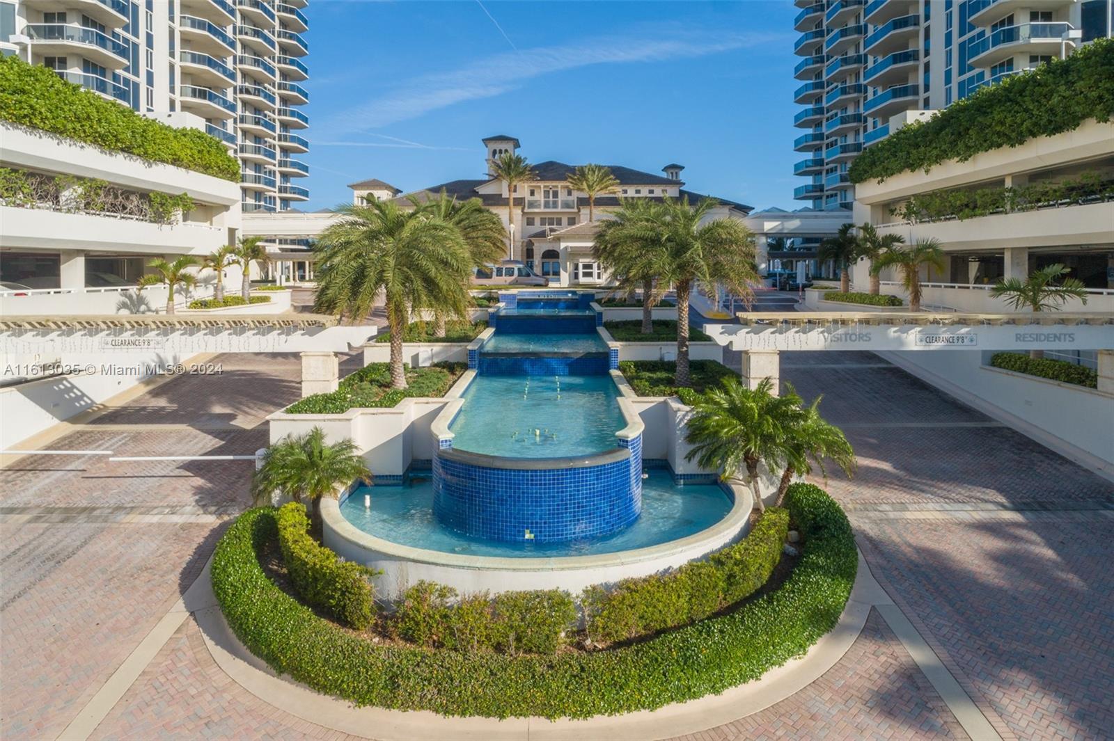 4779 Collins Ave # 2805
