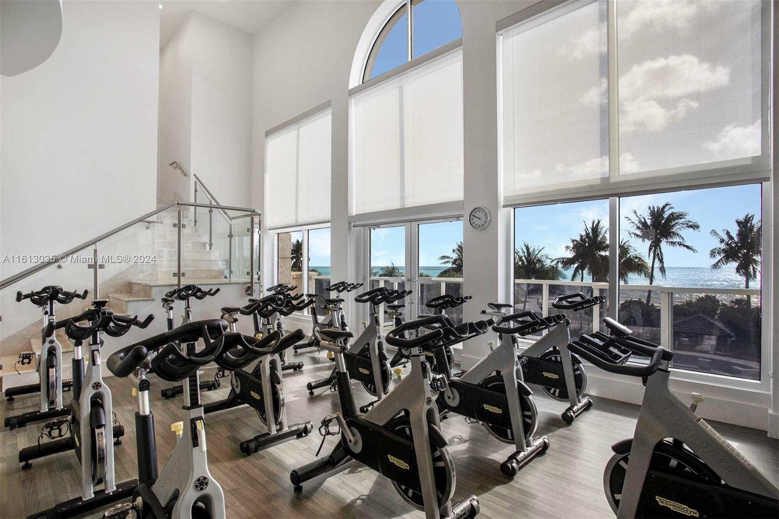 4779 Collins Ave # 2805