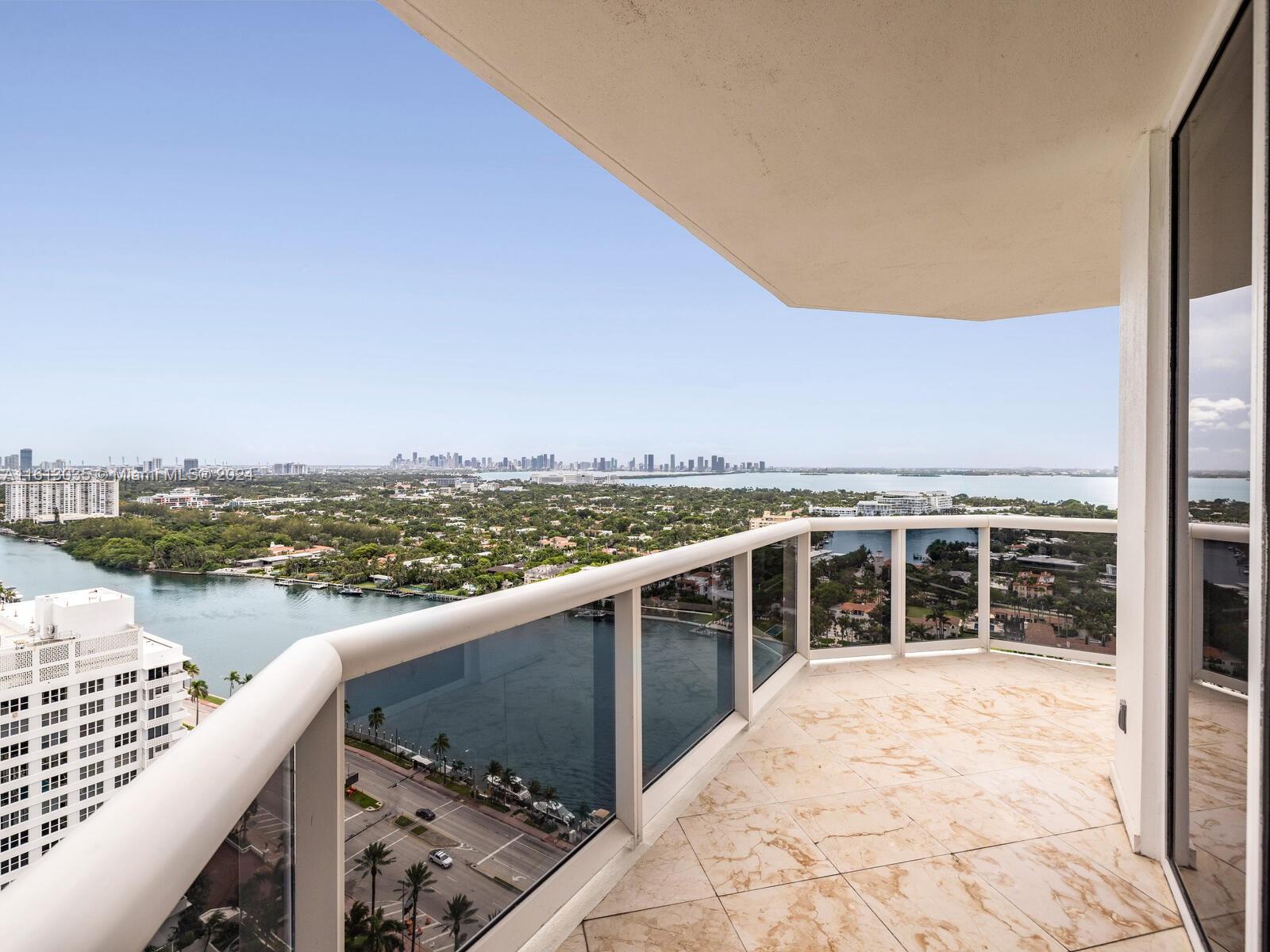 4779 Collins Ave # 2805